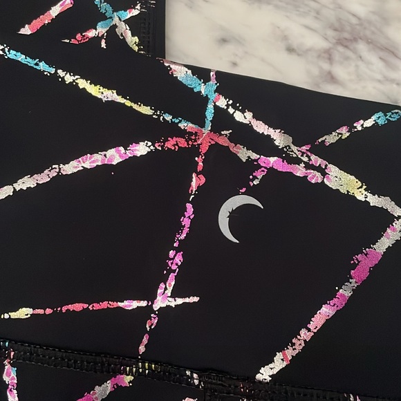 NWT Zyia Abstract High Rise 7/8 Leggings - Picture 4 of 4